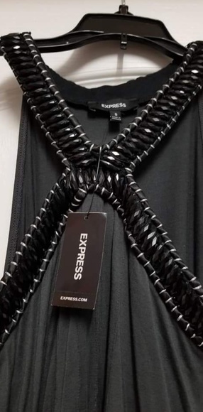 Express dress - Picture 2 of 2
